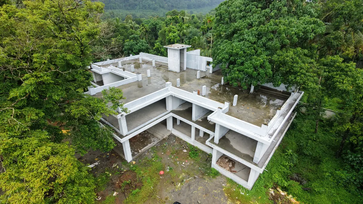 Residential villa under construction — concrete frame complete
