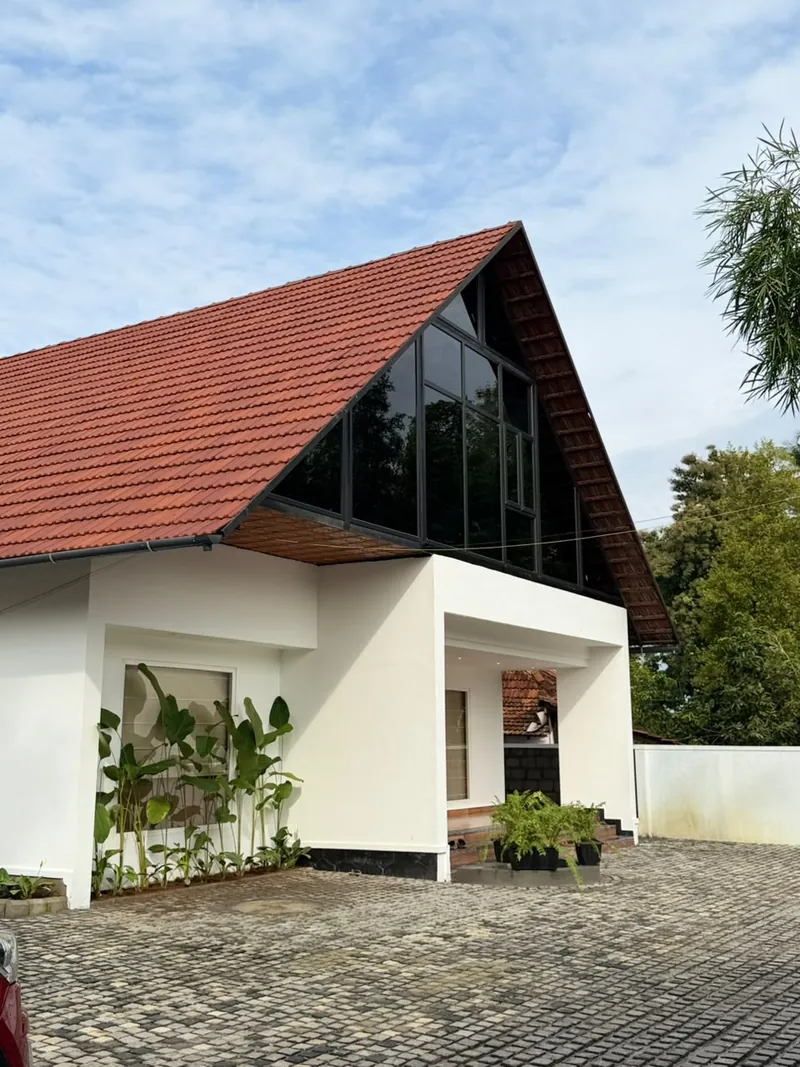 Terracotta roof detail